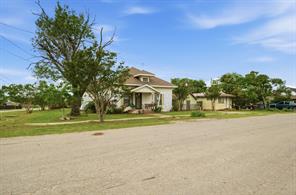 302 N Arizona Drive - Photo 2