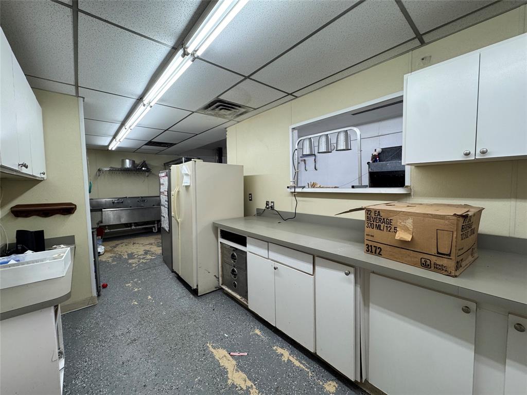 305 Lipan - Photo 10