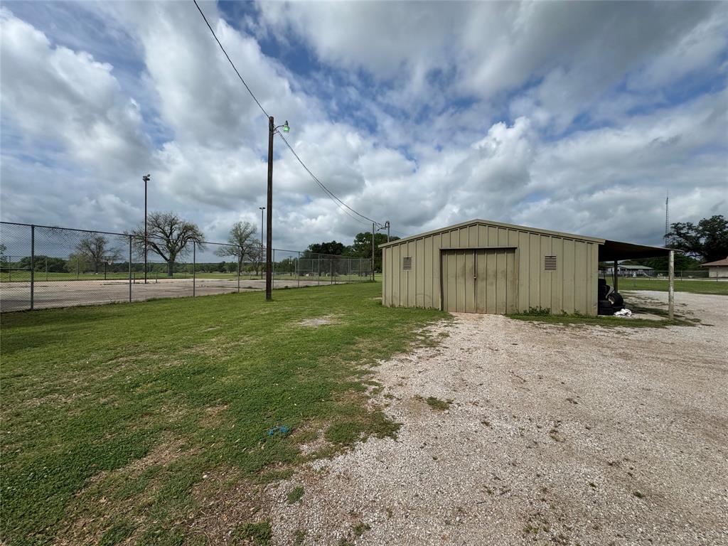 305 Lipan - Photo 38
