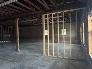 201 N Main Street - Photo 15