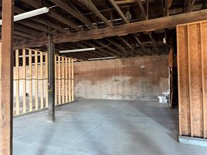 201 N Main Street - Photo 29