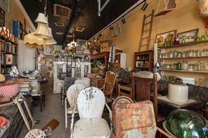107, 109, 115 W Commerce Street - Photo 18
