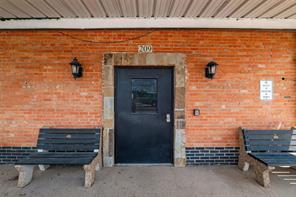 209 Main Street - Photo 4