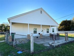 311 E Franklin Street - Photo 3