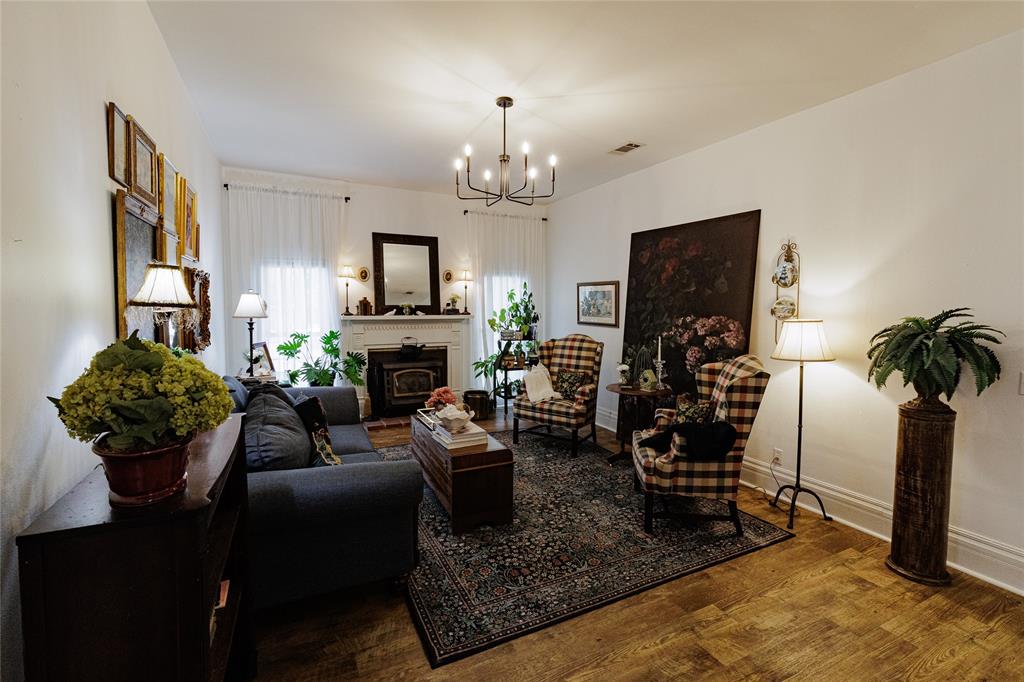 510 W Walnut Street - Photo 18