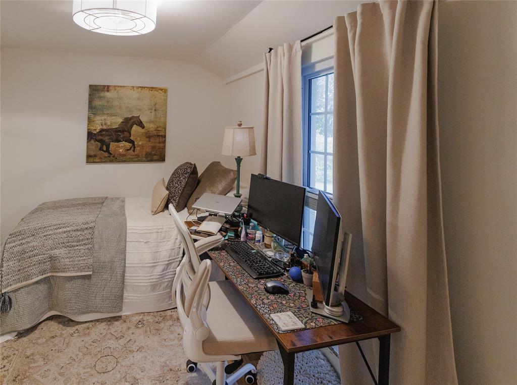 510 W Walnut Street - Photo 28