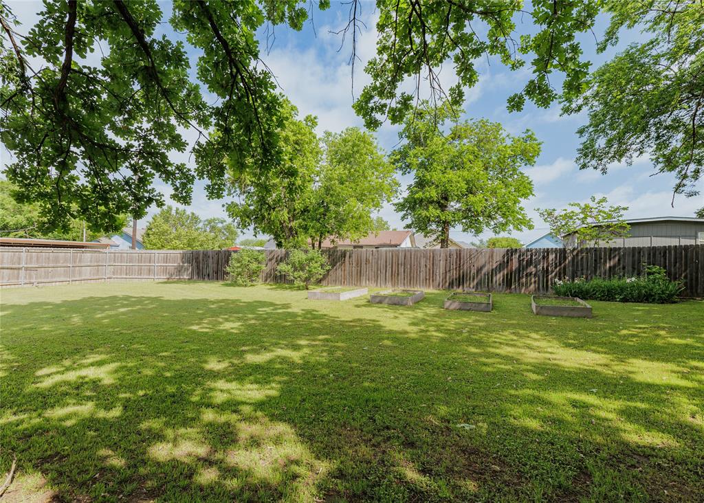 510 W Walnut Street - Photo 37