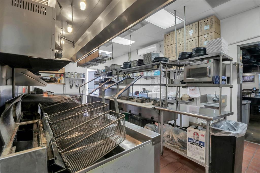 123 E Jefferson Street - Photo 18
