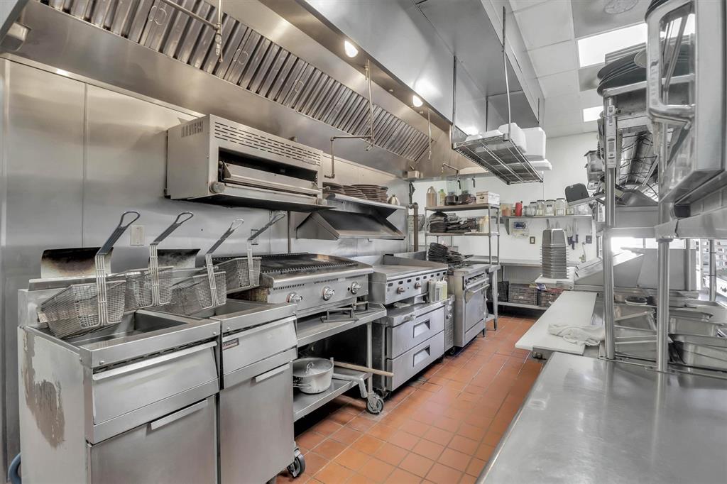 123 E Jefferson Street - Photo 19
