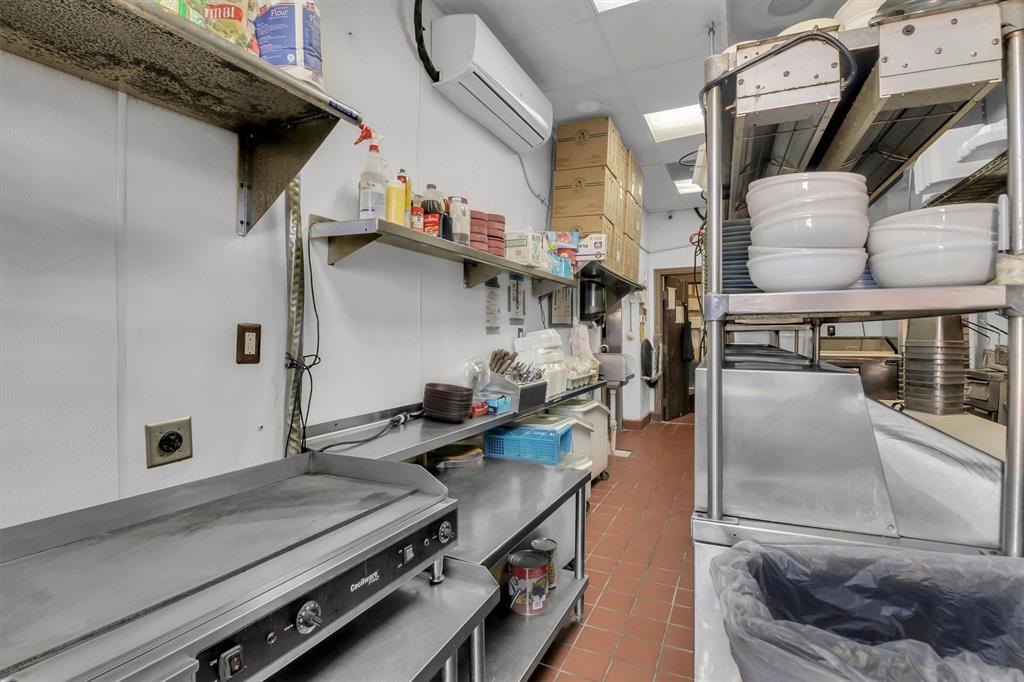 123 E Jefferson Street - Photo 20