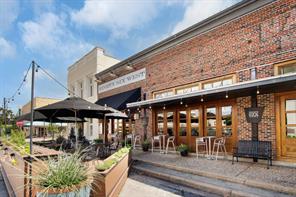 103 S Baylor Street - Photo 3