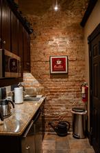239 W Pecan Street - Photo 4