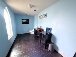 6804 Telephone Road - Photo 24