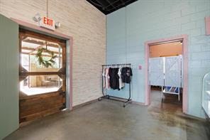 1801 Commercial Avenue - Photo 20