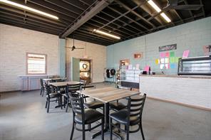 1801 Commercial Avenue - Photo 21