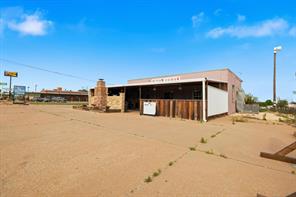 1801 Commercial Avenue - Photo 3