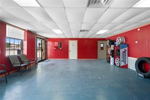 807 W Corsicana Street - Photo 10