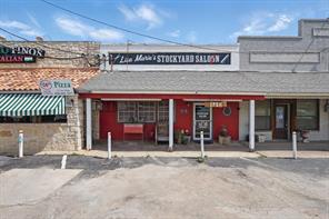 206 W Mccart Street - Photo 2