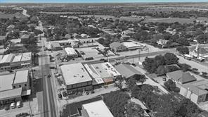 206 W Mccart Street - Photo 32