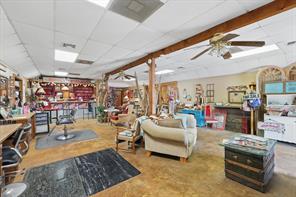206 W Mccart Street - Photo 6
