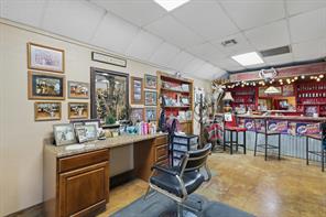 206 W Mccart Street - Photo 8