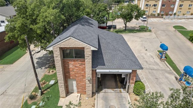 1704 Teasley Lane