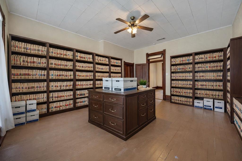 107 S Josephine Street - Photo 13