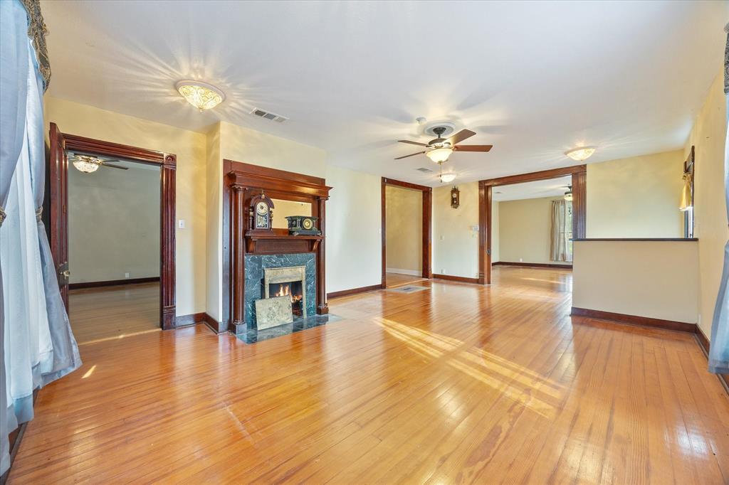 107 S Josephine Street - Photo 23