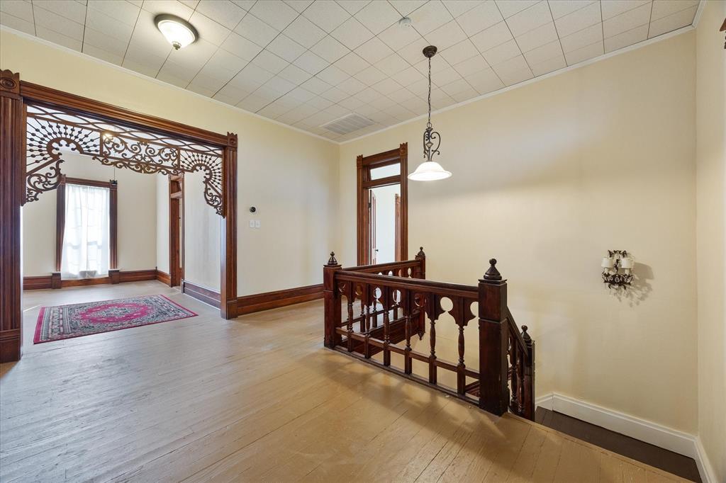 107 S Josephine Street - Photo 31