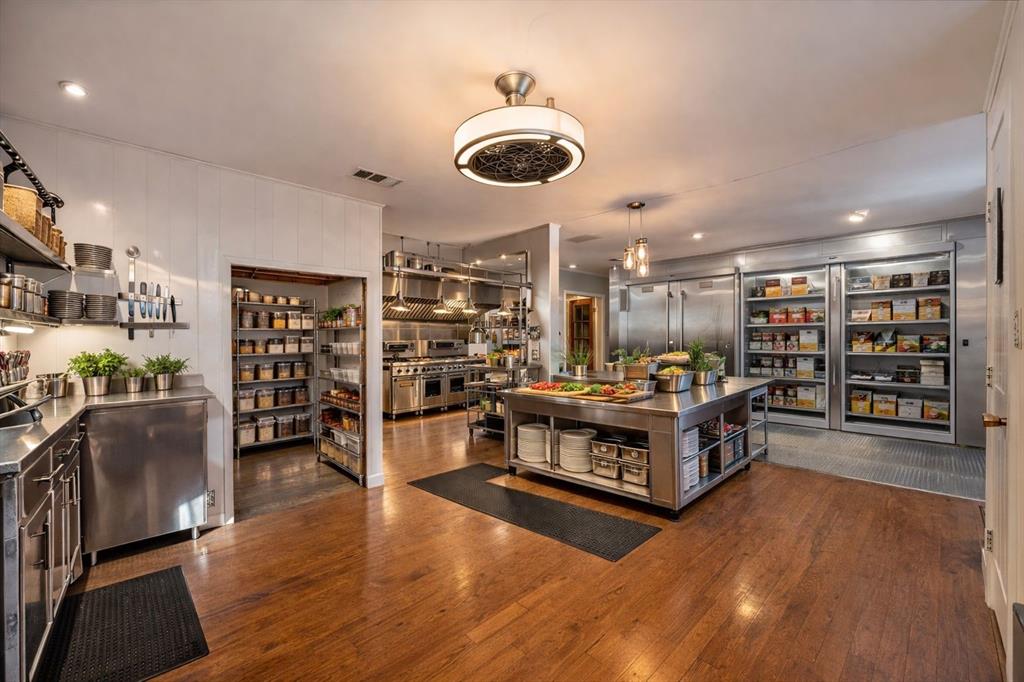 107 S Josephine Street - Photo 7