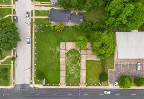 2217 W Waco Drive - Photo 8
