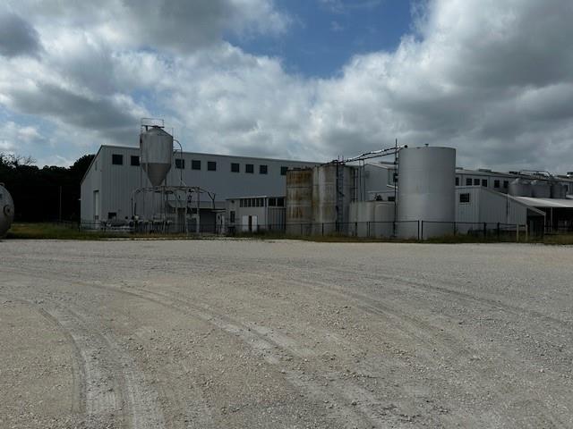 5650 Matlock Road - Photo 1