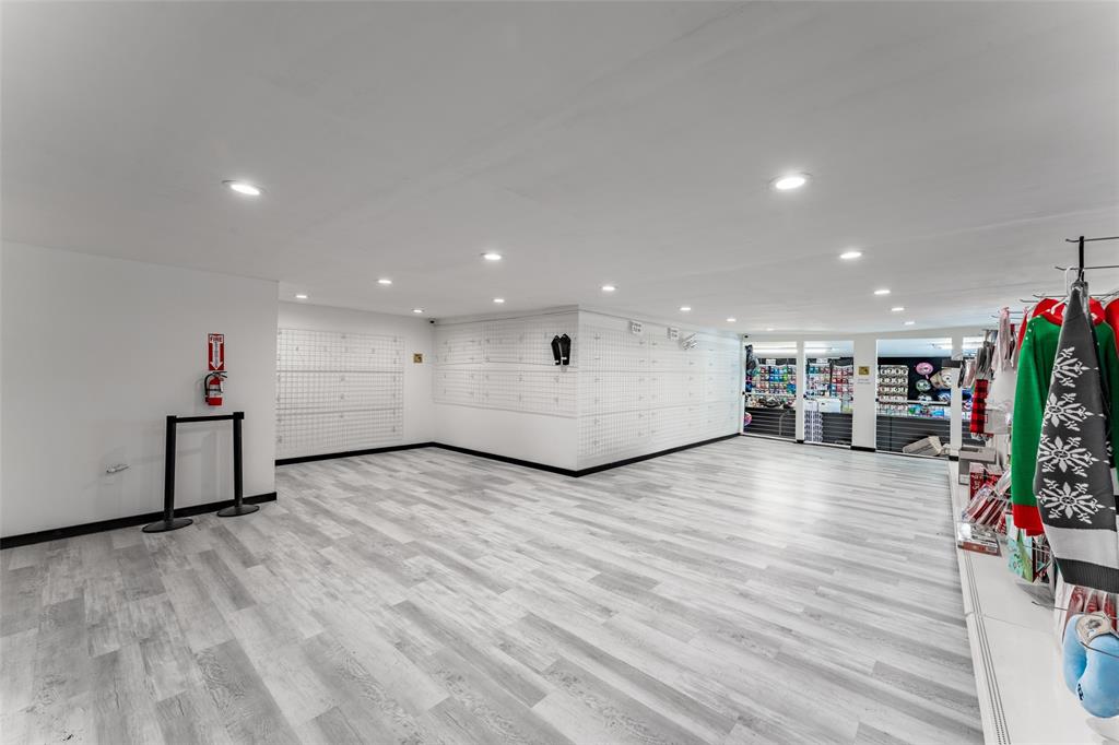 5108 Lee Street - Photo 1