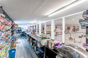 5108 Lee Street - Photo 3