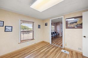 1401 NE Barnard Street - Photo 11