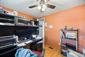 1401 NE Barnard Street - Photo 19