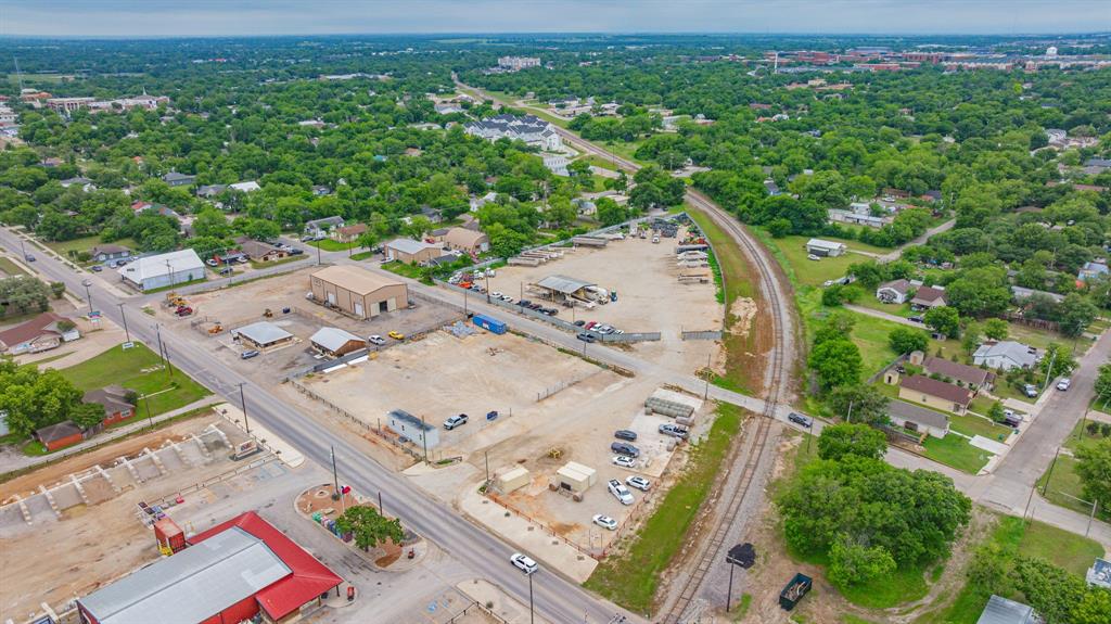 1010 N Graham Street - Photo 5