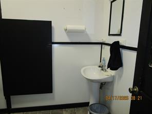1013 Austin Avenue - Photo 9