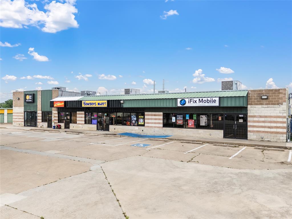 2712-2720 W Division St - Photo 1