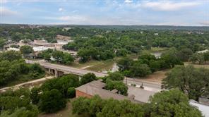 200 E Elm Street - Photo 10