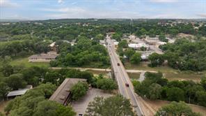 200 E Elm Street - Photo 11