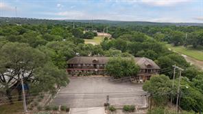 200 E Elm Street - Photo 16