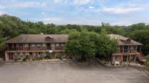 200 E Elm Street - Photo 7
