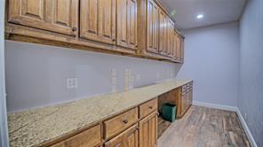 201 Clay Street - Photo 18