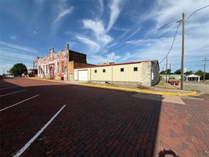 104 E Main Street - Photo 3