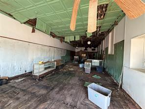 104 E Main Street - Photo 33