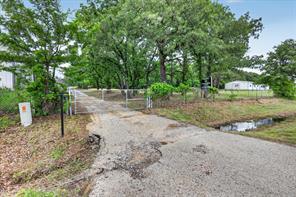 3225 FM 731 - Photo 5