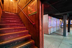 1205 Main Street - Photo 10