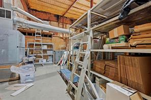 218 W Main Street - Photo 32