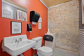 218 W Main Street - Photo 36